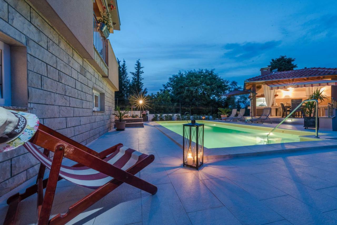 Apartments Jelavic Sutomiscica المظهر الخارجي الصورة